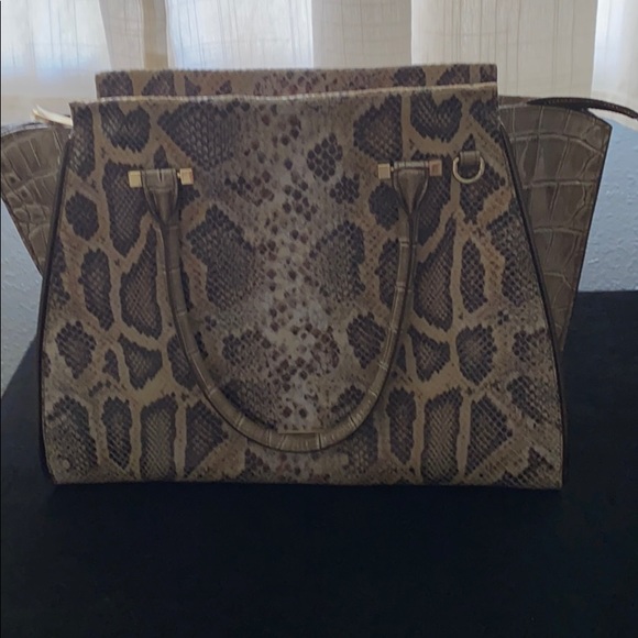 Brahmin Bag - Picture 2 of 8